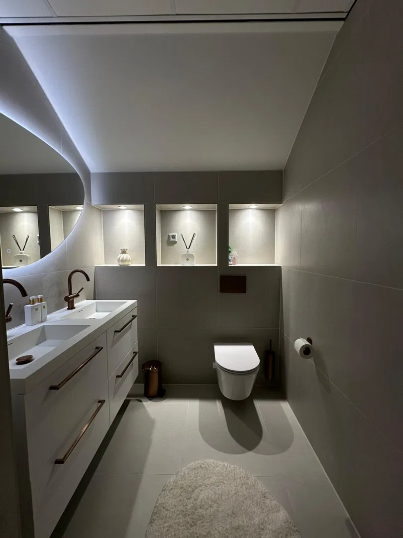 Merhabalar, Hollanda’da baştan sona banyo ve tuvalet yenilemesi yapıyoruz... (4/4)