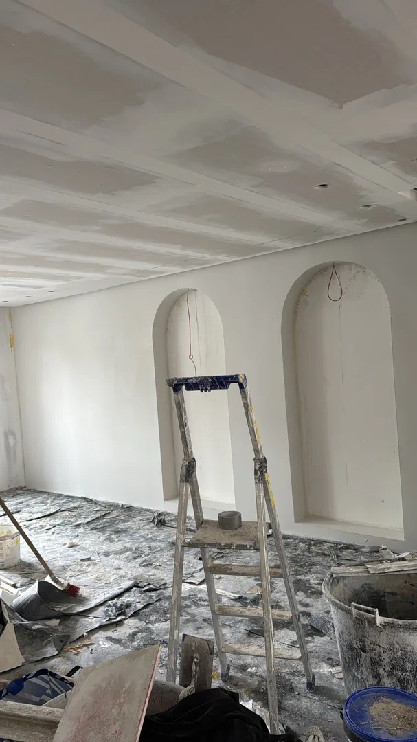 Als ervaren stukadoorsbedrijf bieden wij professionele en hoogwaardige... (1/2)