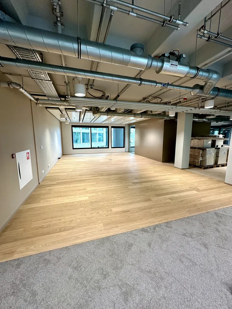 Van Adam Bouw & Renovatie inşaat sirketi olarak Amsterdam ve etrafinda... (3/5)