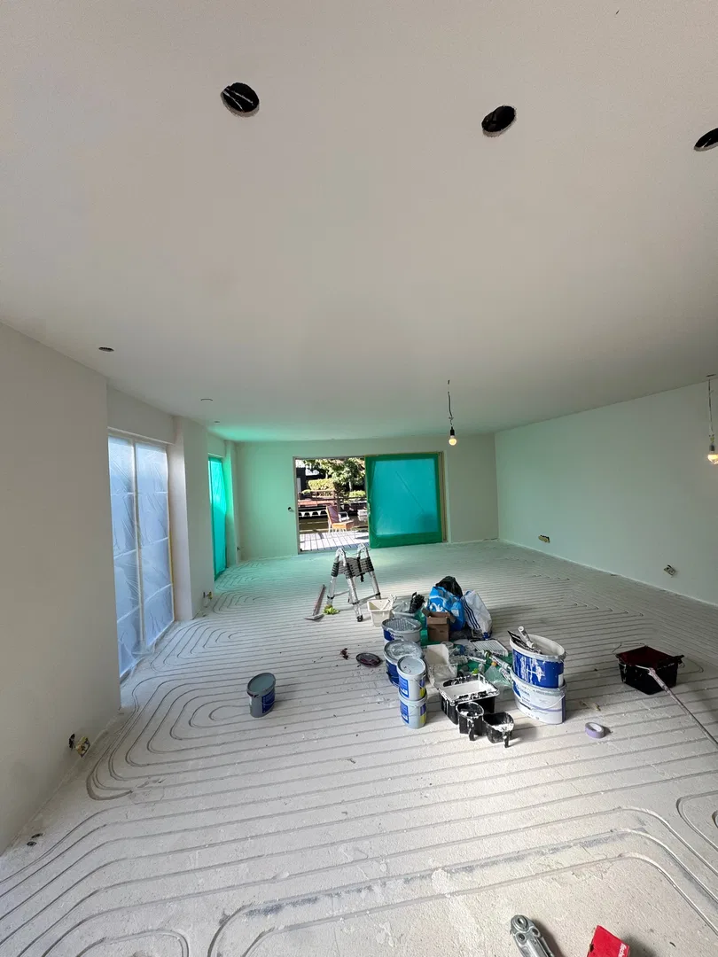 🎨 TUTAL BOUWBEDRIJF – PROFESSIONELE SCHILDERWERKEN Wilt u uw woning een... (3/3)